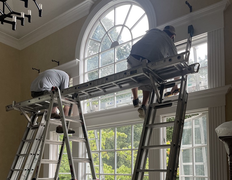 Removal of old windows begins 